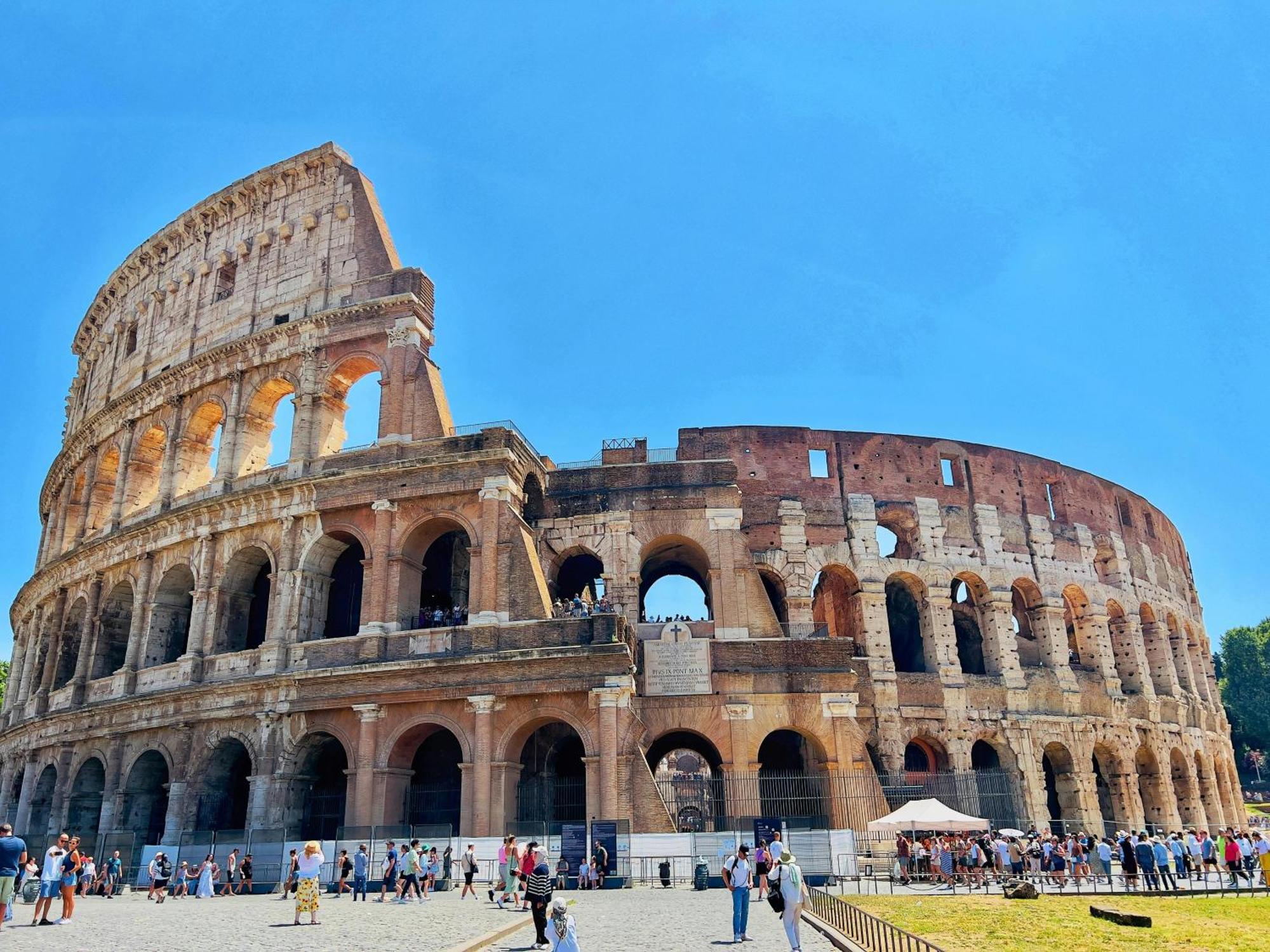 Maloma Intero Fronte Metro A Apartamento